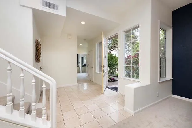 816 Corriente Point Drive, Redwood City, California, United States. - Photo 47