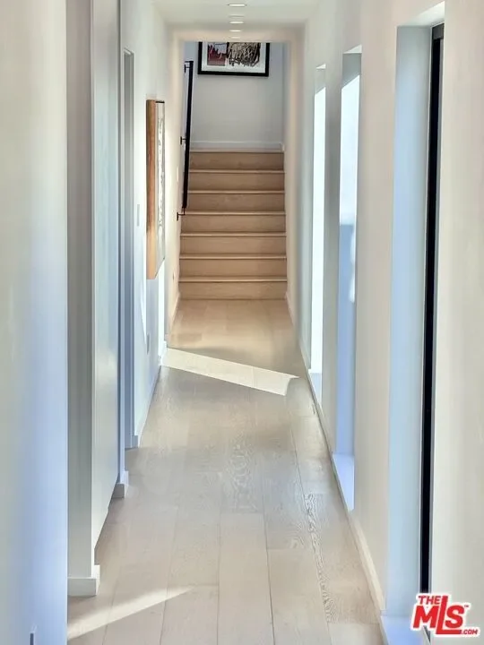 4040 Cartwright Avenue, Los Angeles, California, United States. - Photo 23