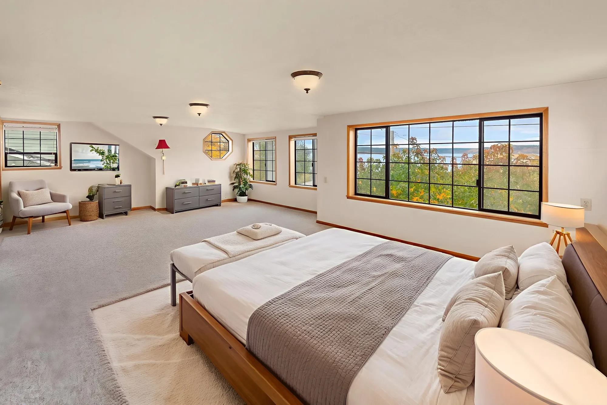 5323 Hyada Blvd NE , Tacoma, WA 98422, Tacoma, Washington, United States. - Photo 8