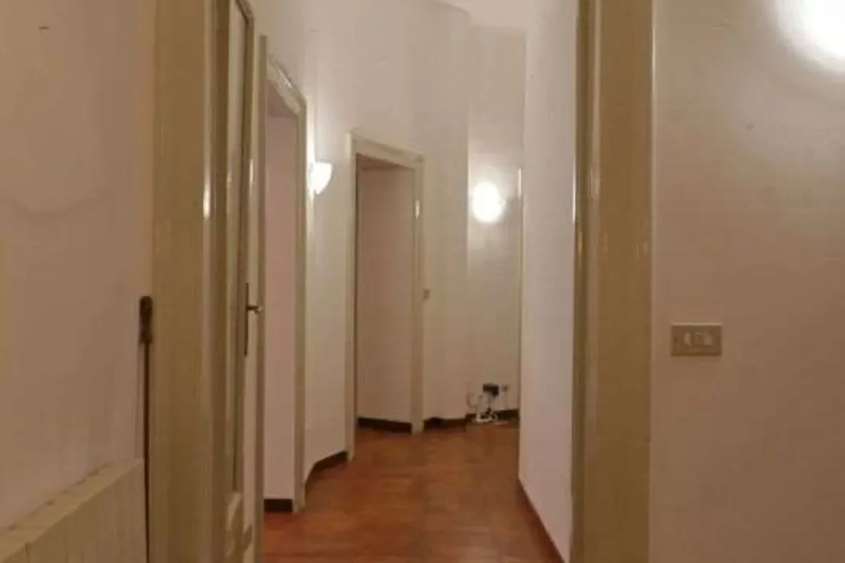 Piazza Carlo Erba, Milano, Milan, Lombardy, Italy. - Photo 14