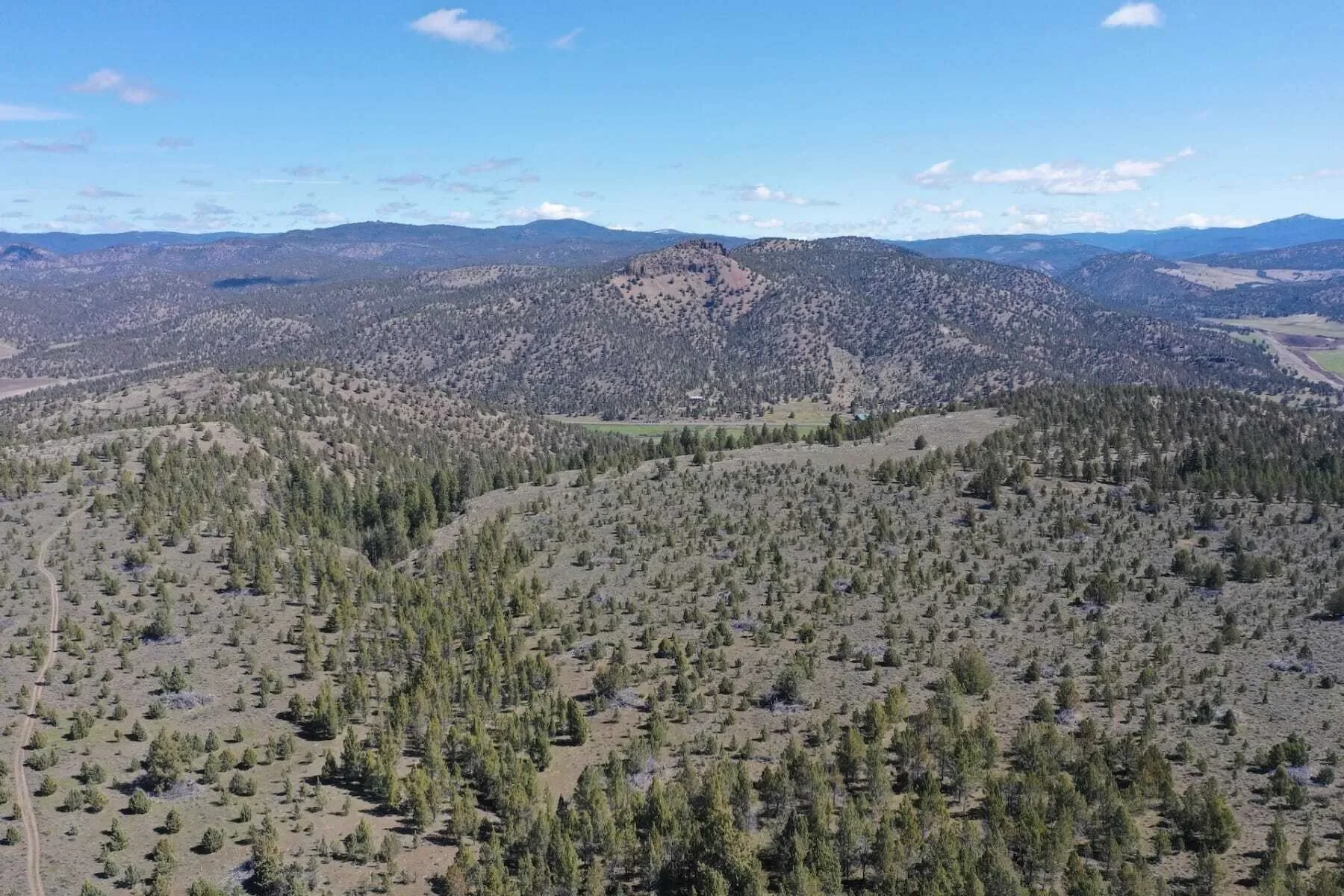 16305 N Ochoco Highway , Prineville, OR 97754, Prineville, Oregon, United States. - Photo 33
