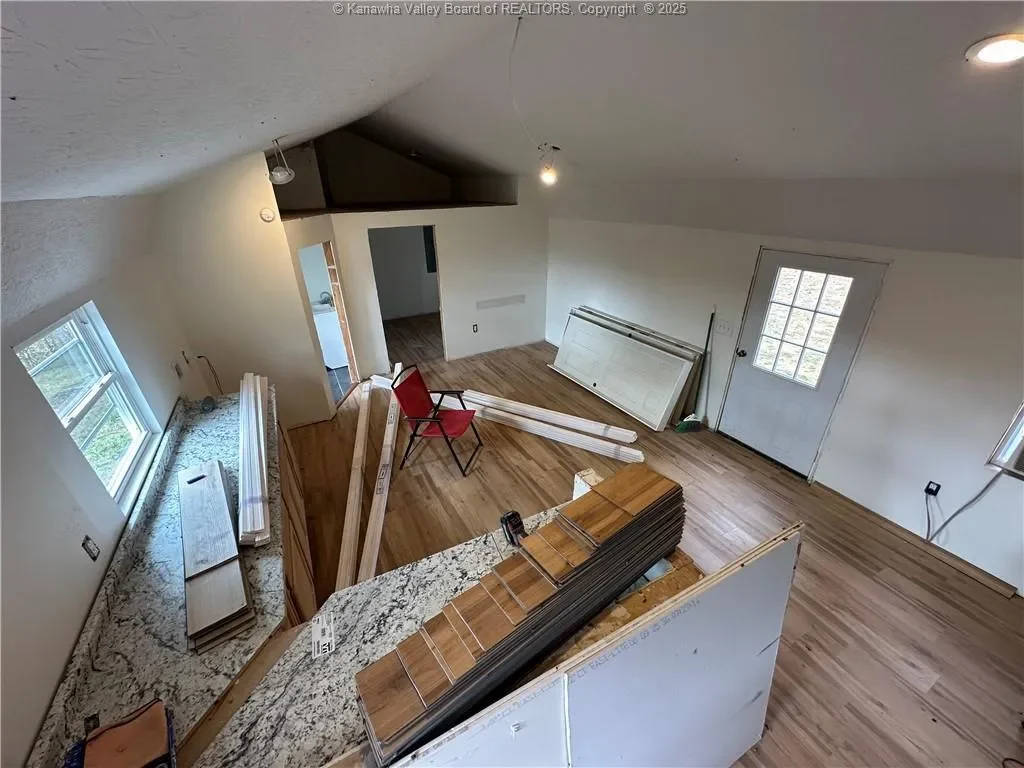 365 Astor Lane, Point Pleasant, WV 25550, Point Pleasant, West Virginia, United States. - Photo 19