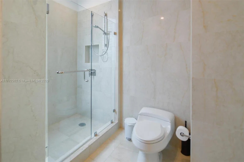 17475 Collins Ave 1703, Golden Beach, Florida, United States. - Photo 9
