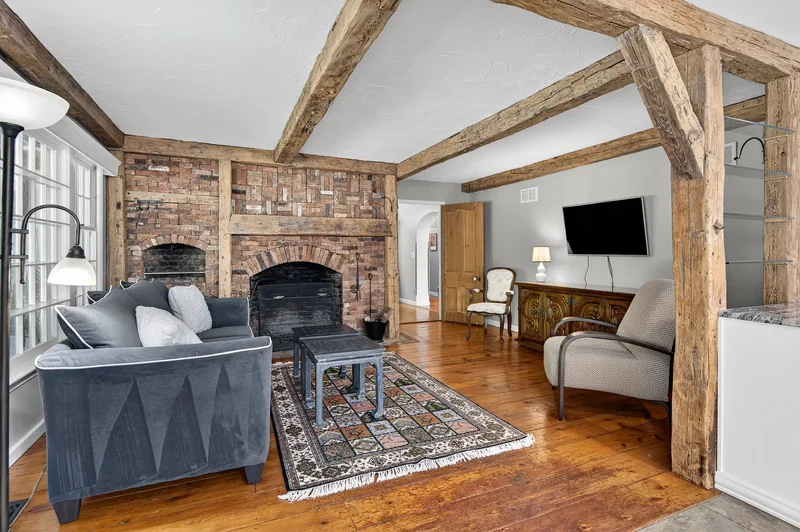 353 Split Rock Road, Syosset, NY 11791, Syosset, New York, United States. - Photo 6