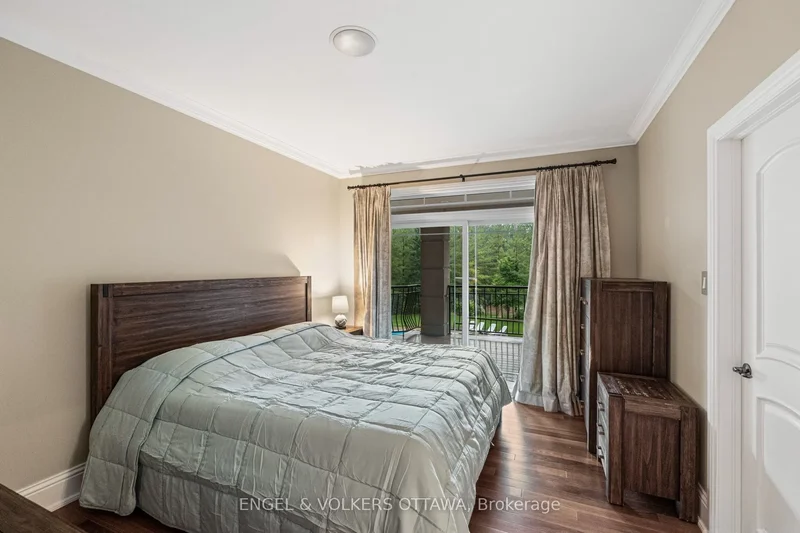 5800 Queenscourt Crescent, Ottawa, Ontario, Canada. - Photo 27