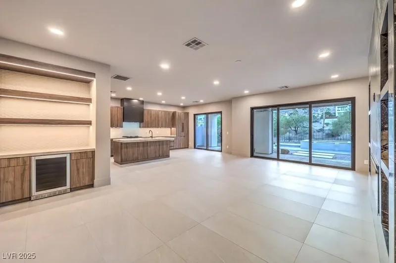 11569 Snow Creek Avenue, Las Vegas, Nevada, United States. - Photo 6
