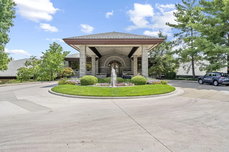 5233 S Stirling Way, Springfield, MO 65809, Springfield, Missouri, United States. - Photo 88