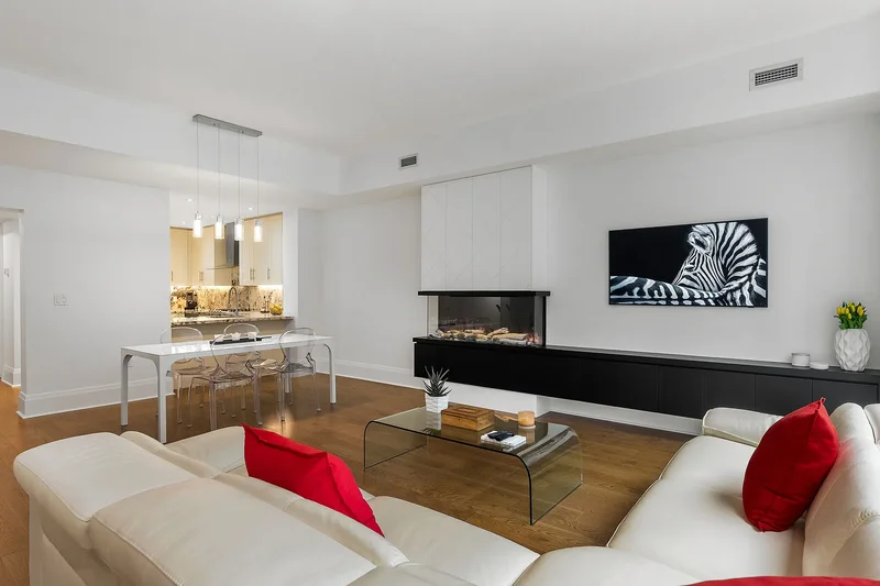 29 Queens Quay E  Th 115, Toronto, ON M5E 0A4, Toronto, Ontario, Canada. - Photo 42
