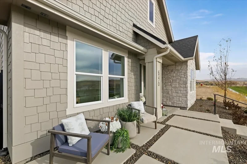 6370 N Barholm Ln, Eagle, ID 83616, Meridian, Idaho, United States. - Photo 40