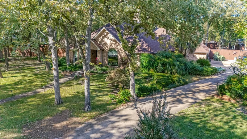 1532 Windsor Forest Trail , Keller, TX 76262, Keller, Texas, United States. - Photo 17