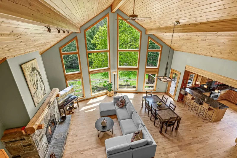 545 Conifer Way , Ashland, OR 97520, Ashland, Oregon, United States. - Photo 25