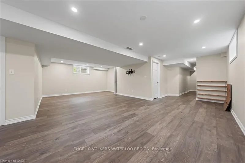 261 Watervale Crescent, Kitchener, Ontario, Canada. - Photo 44