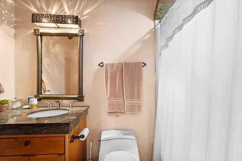 11 KOONTZ Road, Corrales, NM 87048, Corrales, New Mexico, United States. - Photo 18