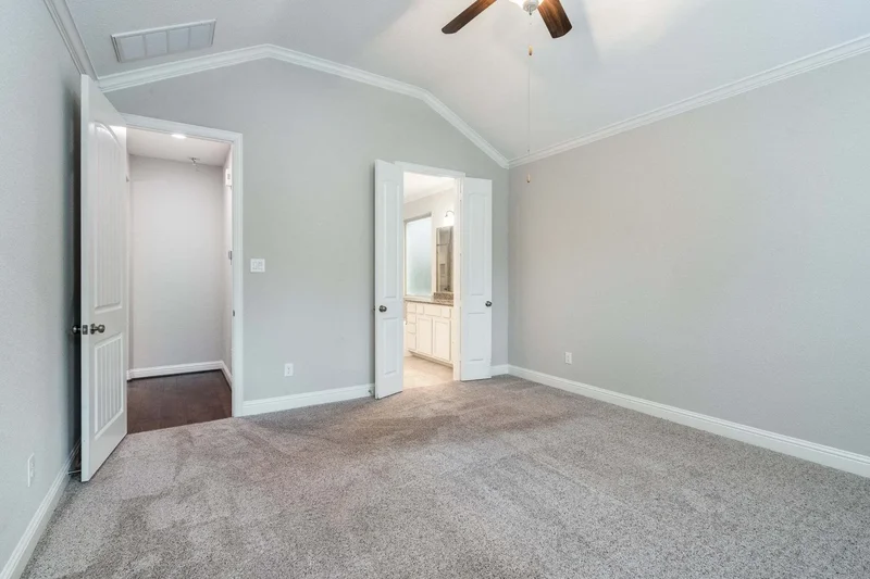 1083 Ginger Glade Lane, Pinehurst, TX 77362, Pinehurst, Texas, United States. - Photo 25