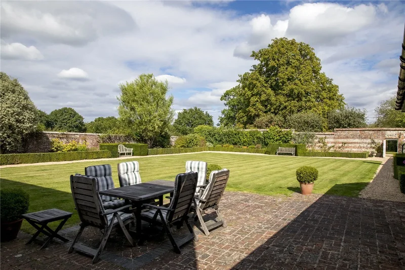 Heath End, East Woodhay, Hampshire, Heath End, England, United Kingdom. - Photo 7
