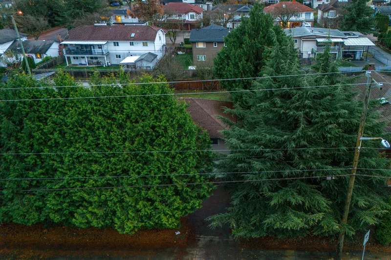 15120 96 Avenue, Surrey, BC V3R 1E9, Surrey, British Columbia, Canada. - Photo 17