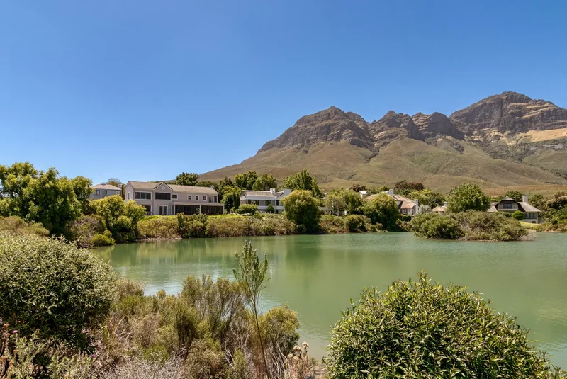 South Africa, Western Cape, Somerset West, Peregrine Place, 7, Cape Town, Western Cape, South Africa. - Photo 6
