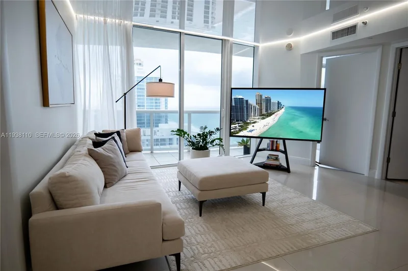 17201 Collins Ave 3502, Golden Beach, Florida, United States. - Photo 7