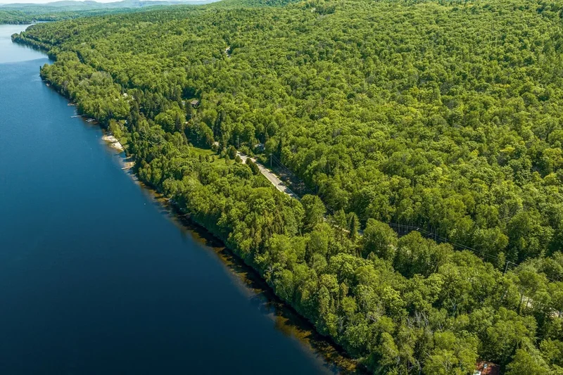 Ch. du Lac-Labelle, Labelle, QC J0T1H0, Village de Labelle, Quebec, Canada. - Photo 12
