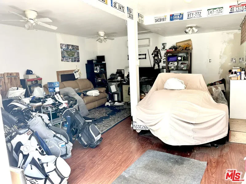 10205 Fairgrove Avenue, Los Angeles, California, United States. - Photo 17