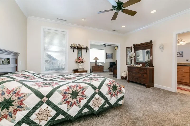 600 E 100 S, Hyde Park, Utah, United States. - Photo 32