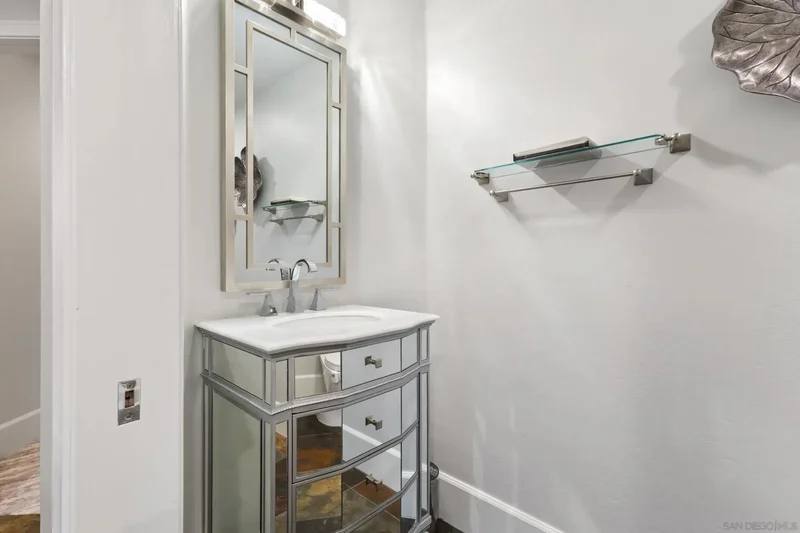 7752 Eads Ave, San Diego, California, United States. - Photo 33
