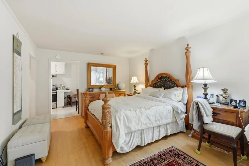840 El Camino Real, Millbrae, California, United States. - Photo 12