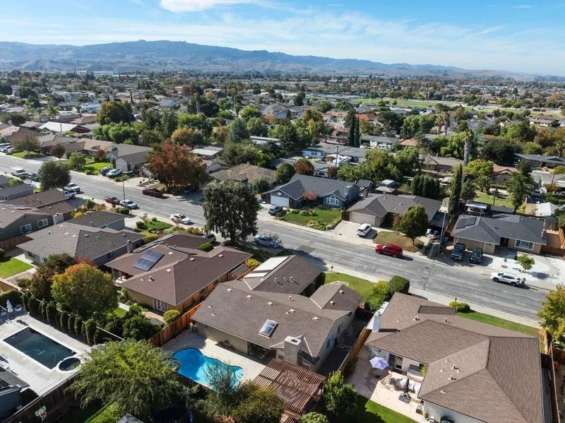 1091 Nez Perce Drive, Hollister, CA 95023, Hollister, California, United States. - Photo 43