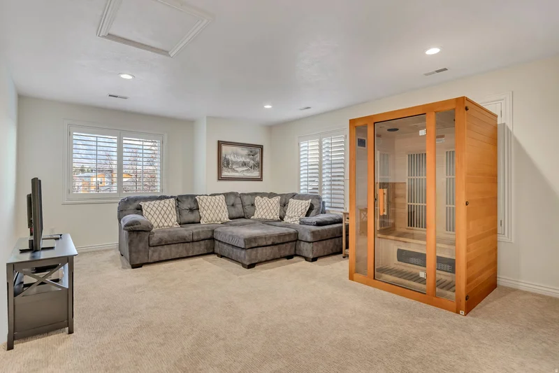 3261 E LANTERN HILL CT, Sandy, Utah, United States. - Photo 30