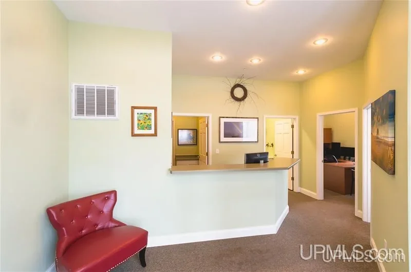 208 E Montezuma, Houghton, MI 49931, Houghton, Michigan, United States. - Photo 24