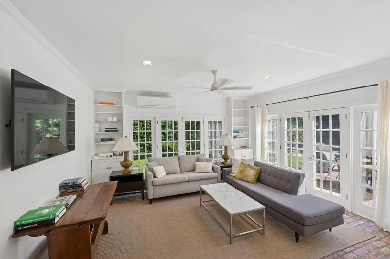 89 Buell Ln, East Hampton, New York, United States. - Photo 9