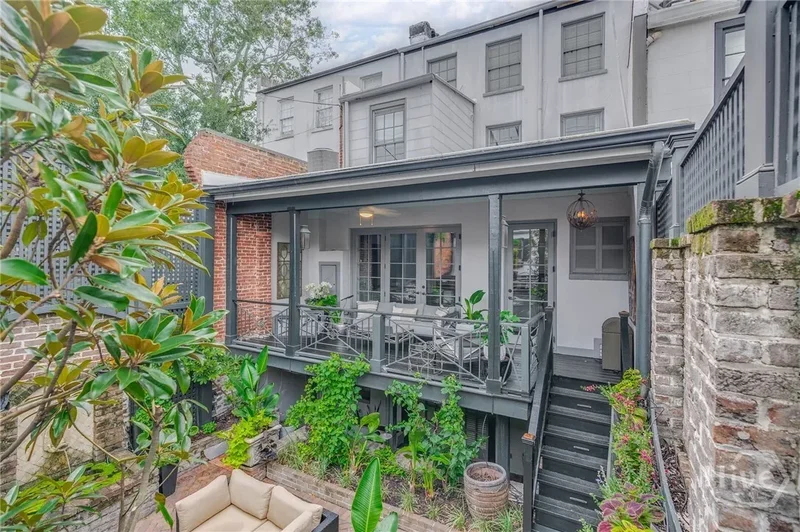3 E Gordon Street, Savannah, Georgia, United States. - Photo 45