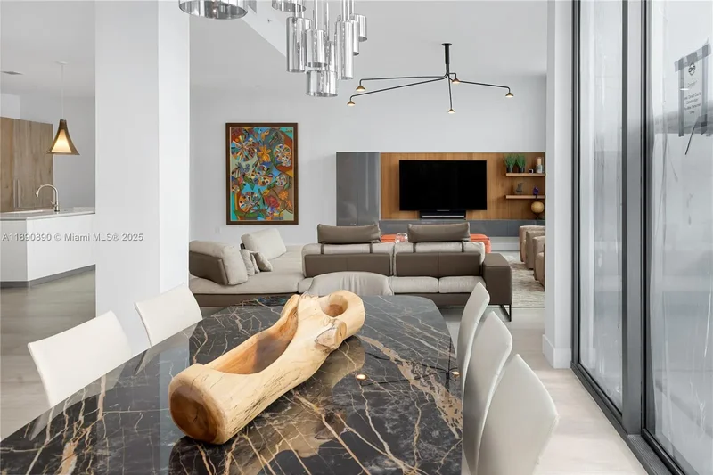 650 NE 32nd St BH7, Miami, Florida, United States. - Photo 50