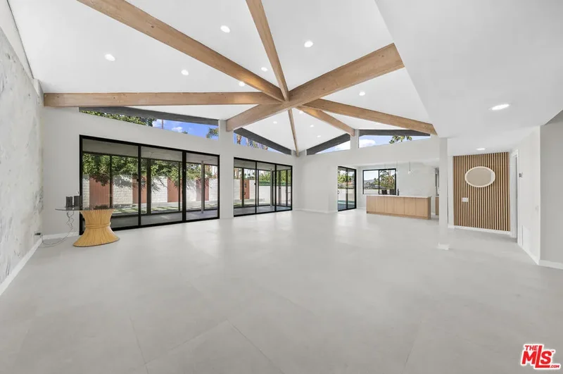 2011 S Tulare Drive, Palm Springs, California, United States. - Photo 48