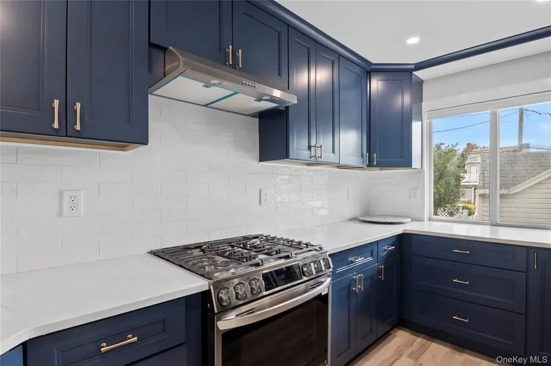 19 Pine Lane, Bayville, New York, United States. - Photo 44