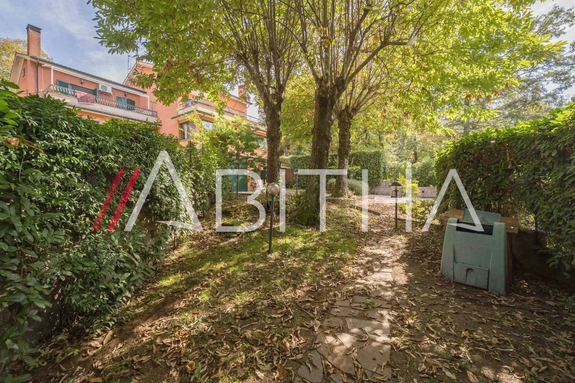 Viale dei Tigli, 00040 Ariccia, Italia, Ariccia, Lazio, Italy. - Photo 13