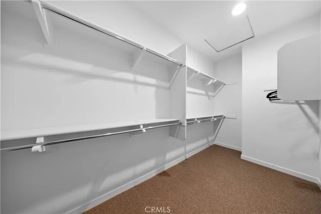 105 newall, Irvine, California, United States. - Photo 44