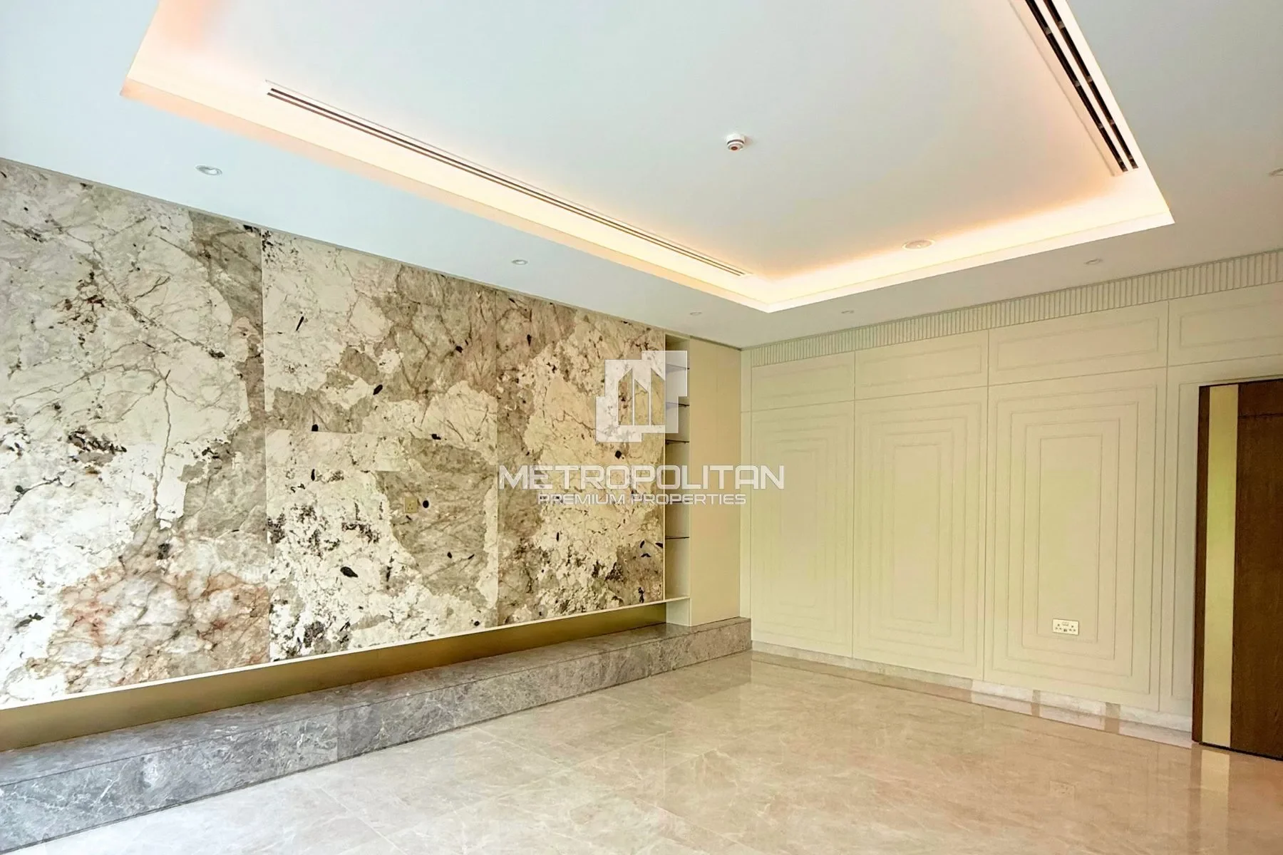 Gallery photo 10