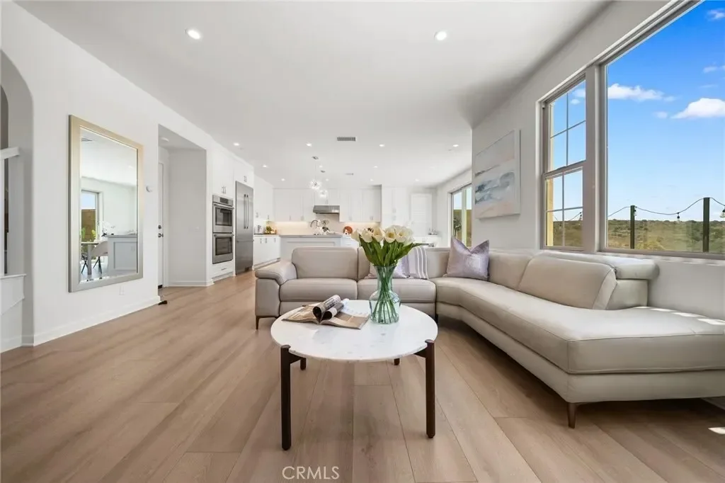 246 Canterbury, Irvine, California, United States. - Photo 2