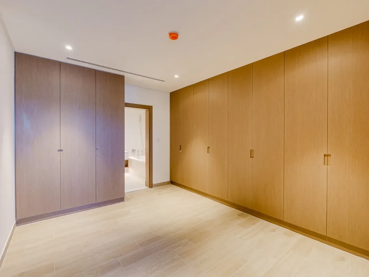 Gallery photo 2