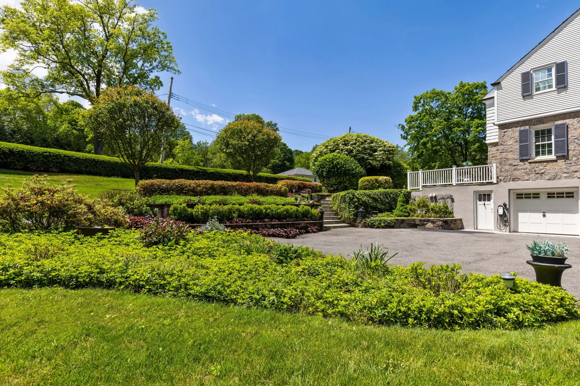 31 Colonial Road, White Plains, NY 10605, White Plains, New York, United States. - Photo 3
