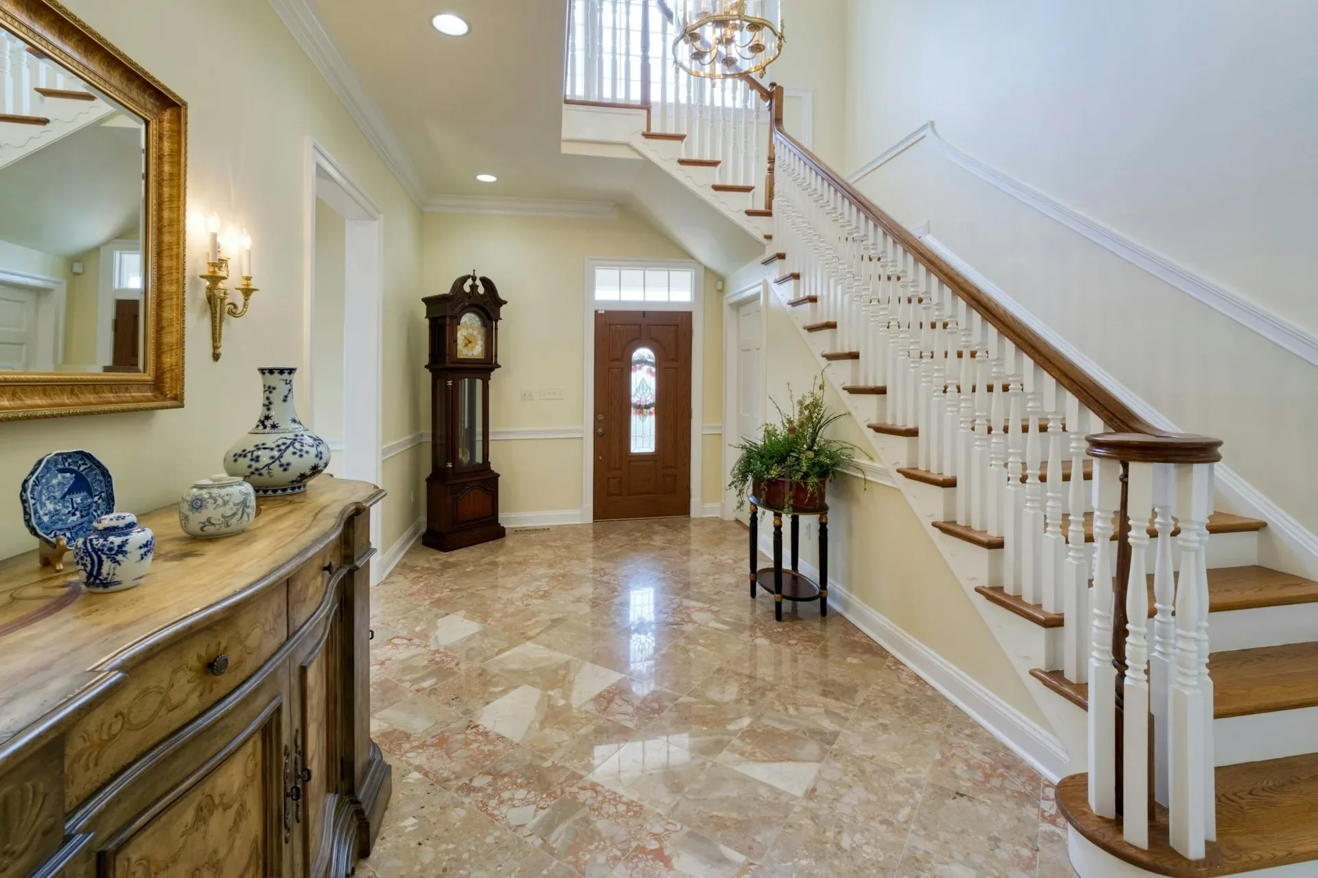 899 Earle Road , Charles Town, WV 25414, Ranson, West Virginia, United States. - Photo 6