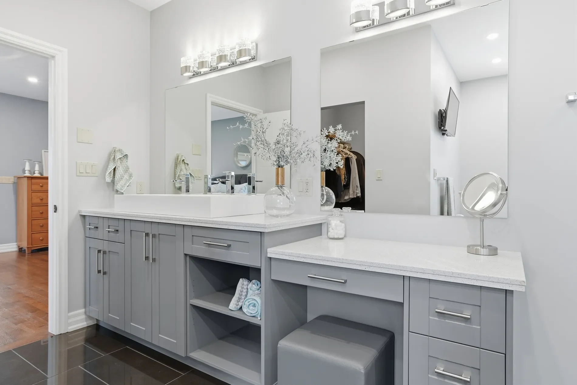 Gallery photo 4