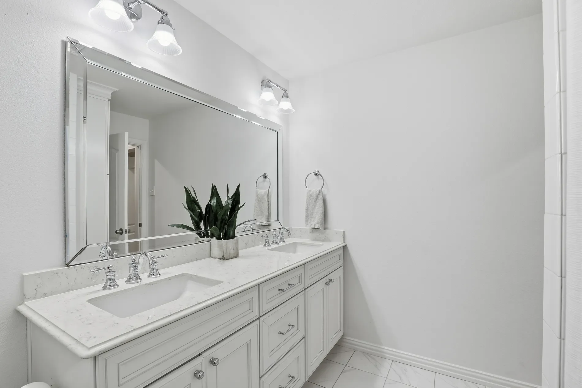 Gallery photo 4