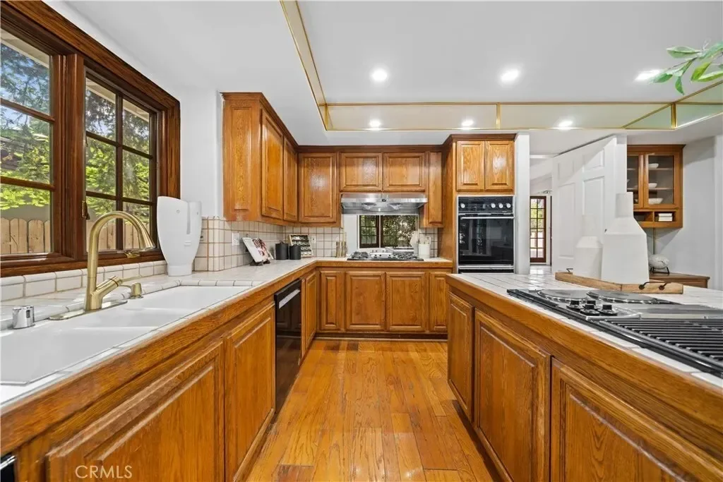 1416 Wilson Avenue, San Marino, California, United States. - Photo 11