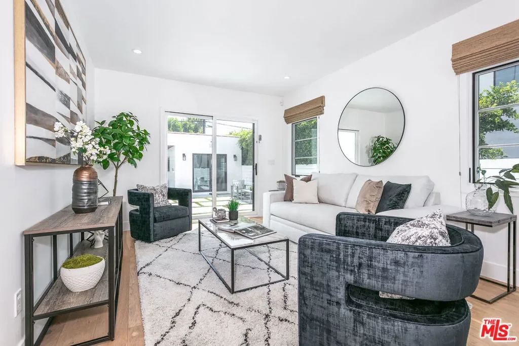 732 N Cherokee Avenue, Los Angeles, California, United States. - Photo 13