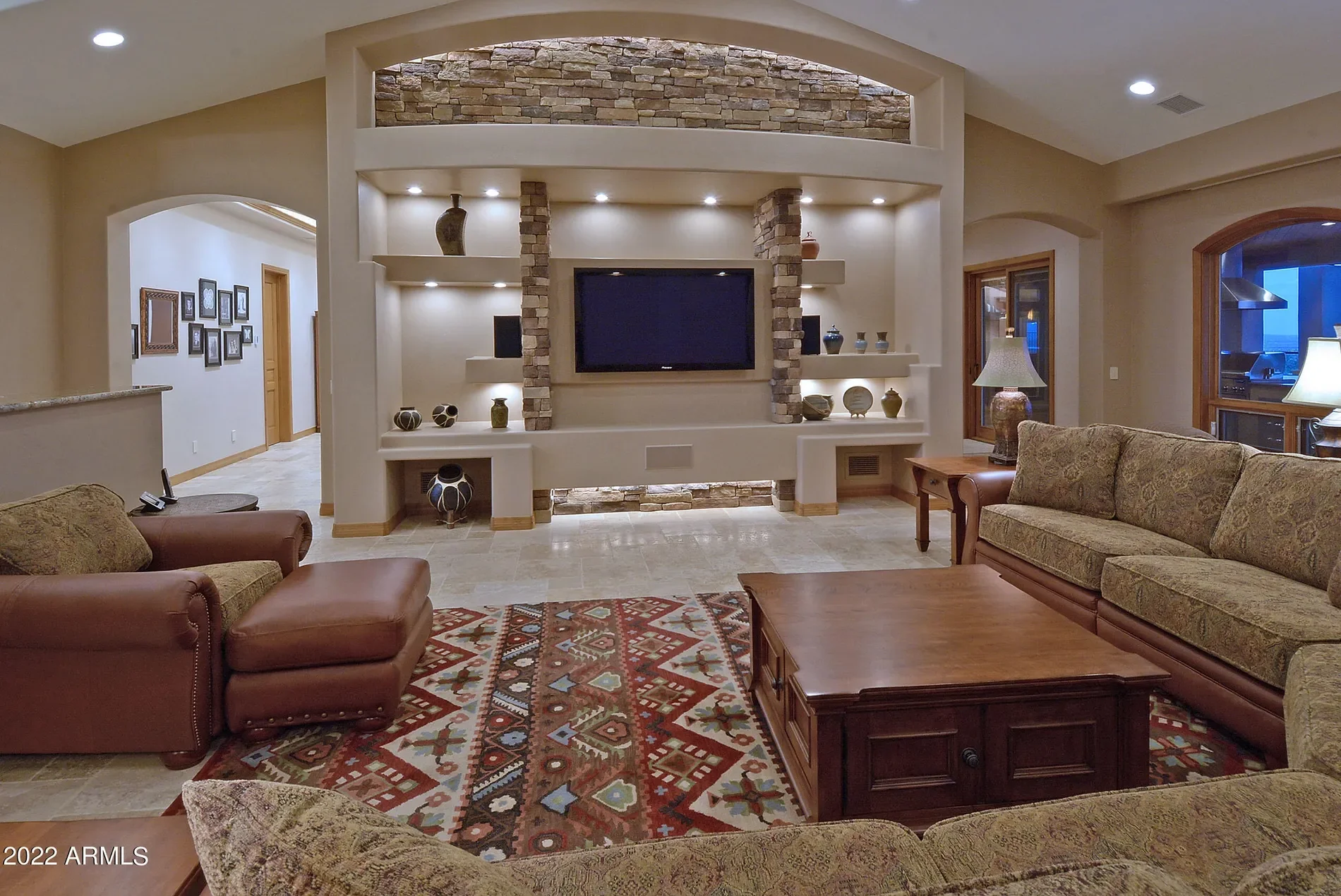 Gallery photo 4