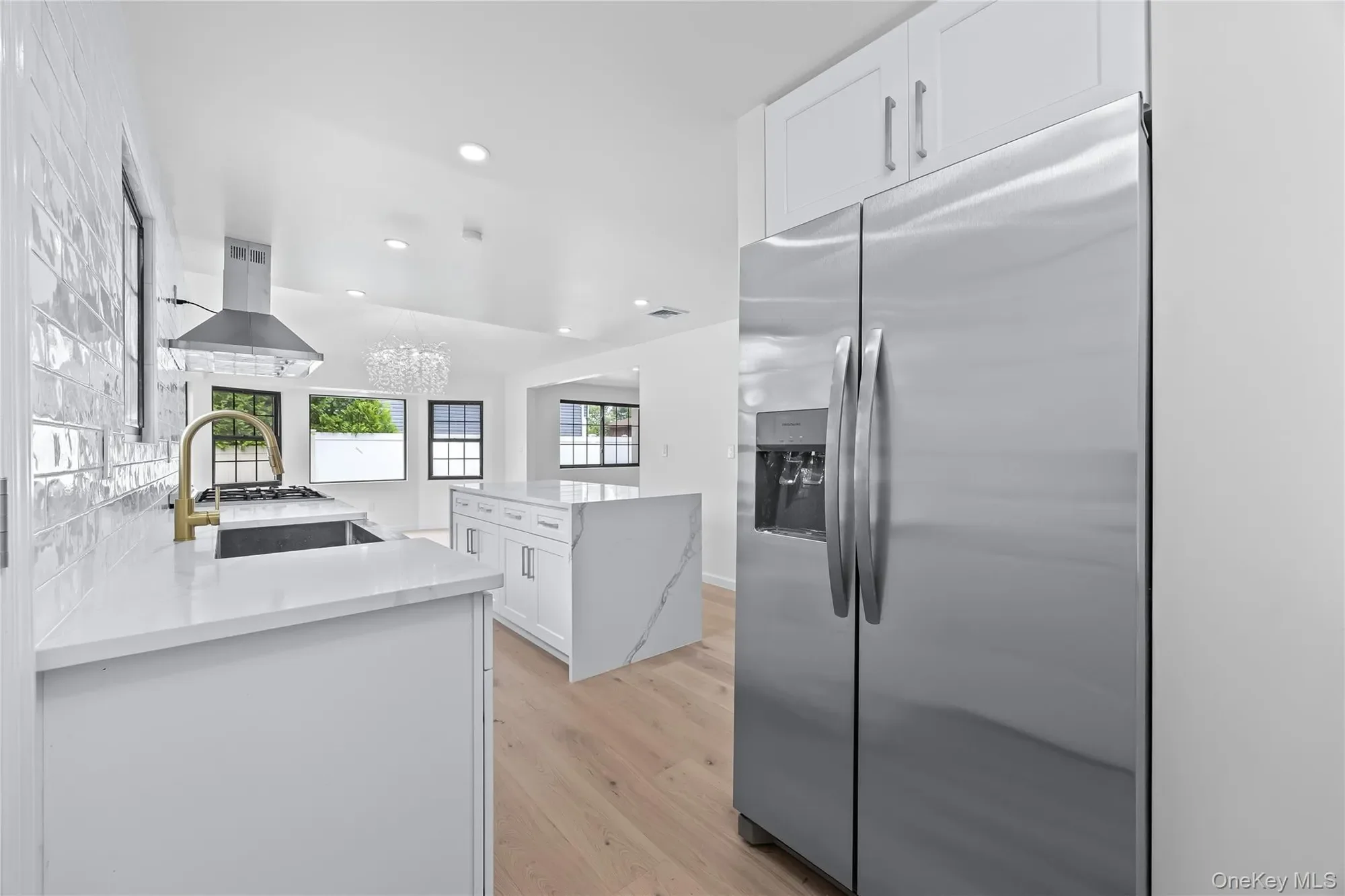 26 Roseanne Drive, Woodbury, NY 11797, Woodbury, New York, United States. - Photo 25