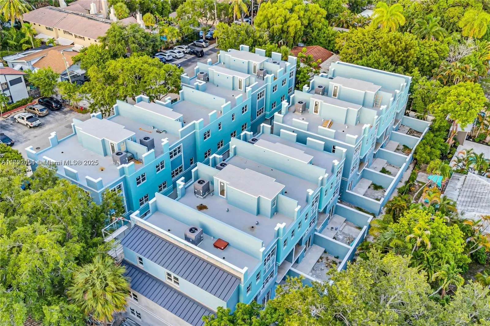 824 SE 12th Ct, Fort Lauderdale, Florida, United States. - Photo 7