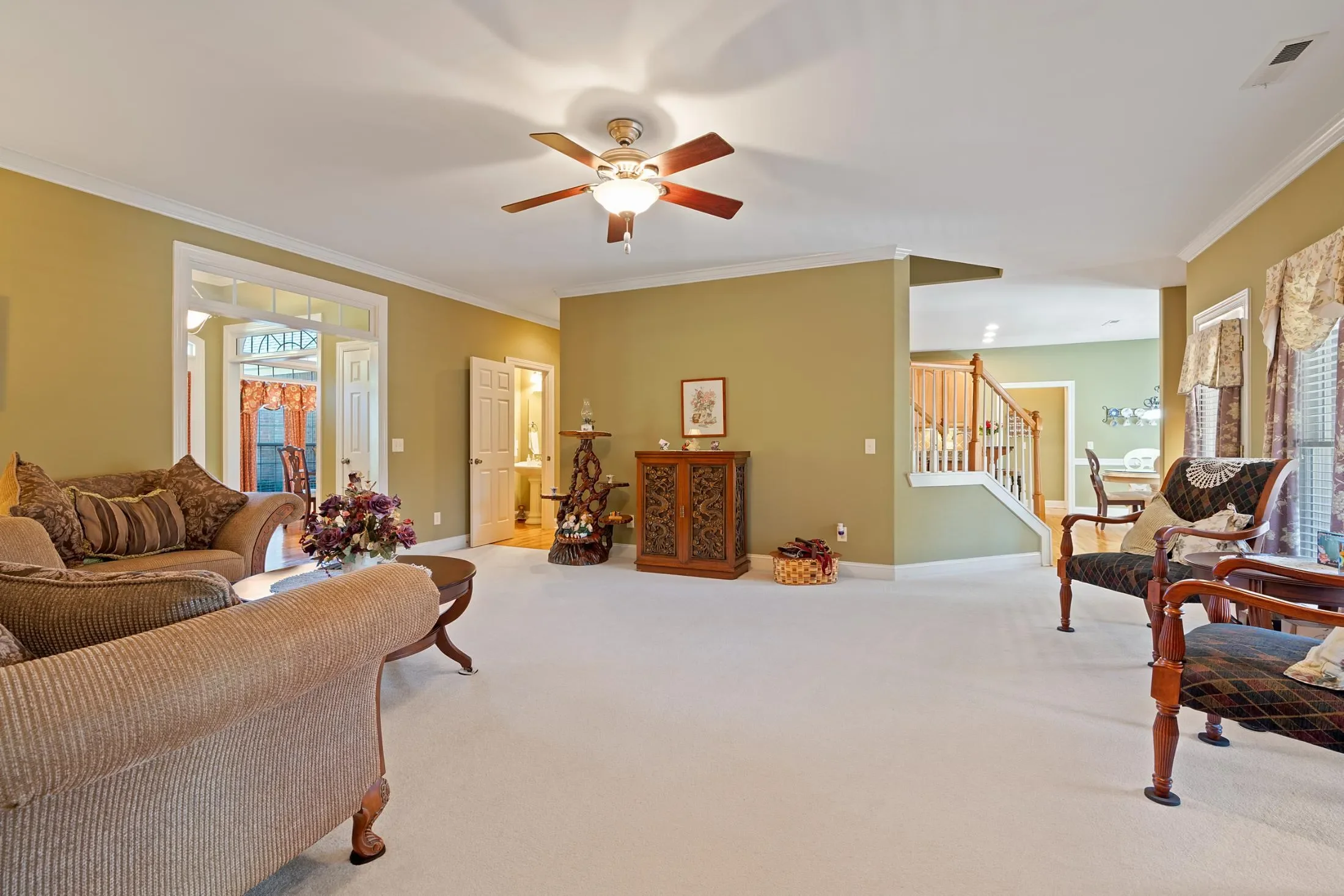 Gallery photo 6